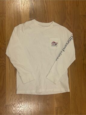 Vineyard Vines Christmas Long Sleeve With Santa Whale Graphic